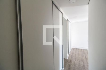 Apartamento para alugar com 190m², 3 quartos e 2 vagas Apartamento para alugar com 190m², 3 quartos e 2 vagasSuíte master