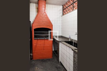 Apartamento à venda com 72m², 2 quartos e 1 vaga Apartamento à venda com 72m², 2 quartos e 1 vagaÁrea comum - Salão de festas