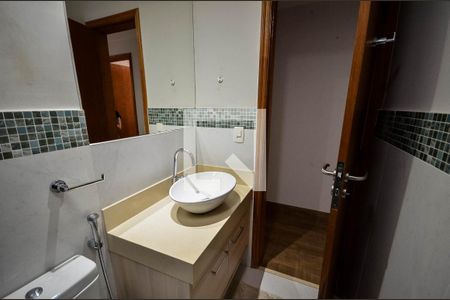 Apartamento à venda com 320m², 4 quartos e 3 vagasBanheiro 2