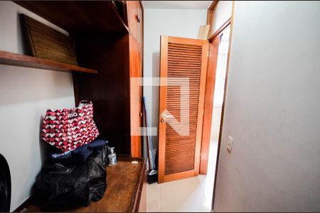Apartamento à venda com 320m², 4 quartos e 3 vagasQuarto de Serviço