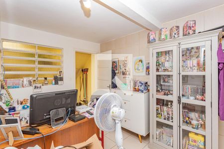 Casa à venda com 210m², 4 quartos e 4 vagas