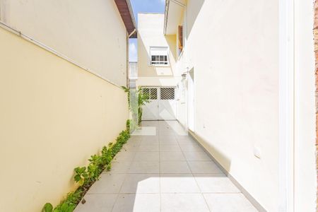 Casa à venda com 210m², 4 quartos e 4 vagas