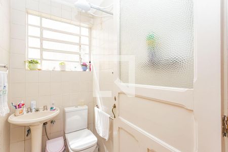 Casa à venda com 210m², 4 quartos e 4 vagas