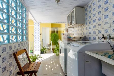 Casa à venda com 210m², 4 quartos e 4 vagas