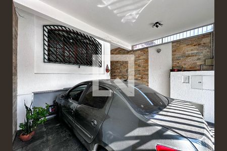 Casa à venda com 155m², 3 quartos e 2 vagasGaragem