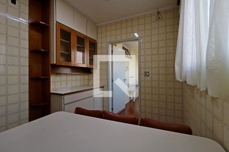 Apartamento para alugar com 181m², 3 quartos e 2 vagasCopa