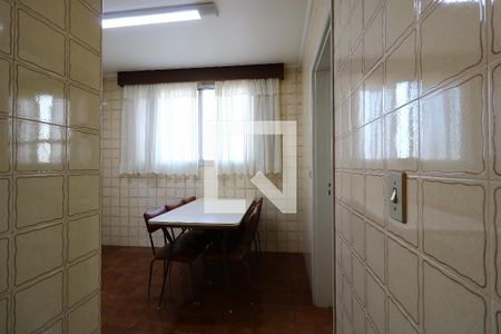 Apartamento para alugar com 181m², 3 quartos e 2 vagasCopa