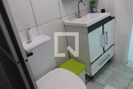 Casa à venda com 140m², 3 quartos e 2 vagasBanheiro