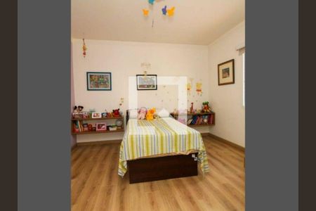 Casa à venda com 600m², 5 quartos e 5 vagas