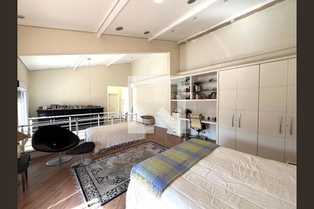 Casa à venda com 350m², 4 quartos e 3 vagas Casa à venda com 350m², 4 quartos e 3 vagasSuite 1