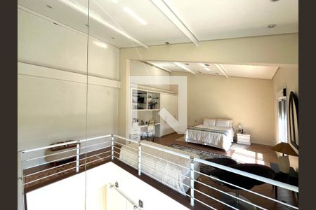 Casa à venda com 350m², 4 quartos e 3 vagas Casa à venda com 350m², 4 quartos e 3 vagasSuite 1