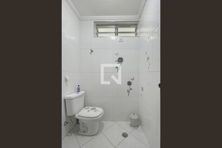 Casa à venda com 202m², 5 quartos e 3 vagas Casa à venda com 202m², 5 quartos e 3 vagasLavabo