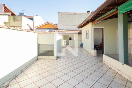 Casa à venda com 202m², 5 quartos e 3 vagas Casa à venda com 202m², 5 quartos e 3 vagasÁrea - Churrasqueira
