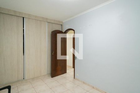 Casa à venda com 202m², 5 quartos e 3 vagas Casa à venda com 202m², 5 quartos e 3 vagasSuíte