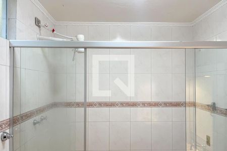 Casa à venda com 202m², 5 quartos e 3 vagas Casa à venda com 202m², 5 quartos e 3 vagasBanheiro - Suíte