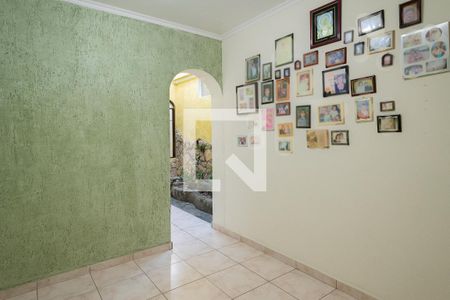 Casa à venda com 202m², 5 quartos e 3 vagas Casa à venda com 202m², 5 quartos e 3 vagasEscritório