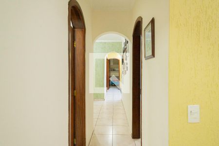 Casa à venda com 202m², 5 quartos e 3 vagas Casa à venda com 202m², 5 quartos e 3 vagasAcesso - Quartos