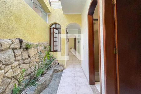 Casa à venda com 202m², 5 quartos e 3 vagas Casa à venda com 202m², 5 quartos e 3 vagasJardim de Inverno