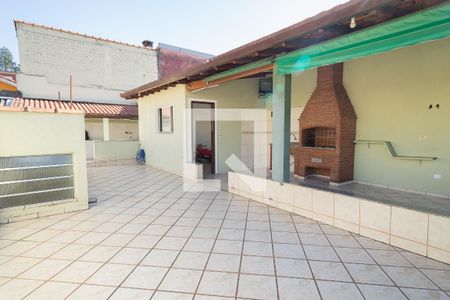 Casa à venda com 202m², 5 quartos e 3 vagas Casa à venda com 202m², 5 quartos e 3 vagasÁrea - Churrasqueira