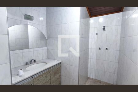 Casa à venda com 415m², 3 quartos e 5 vagas Casa à venda com 415m², 3 quartos e 5 vagasBanheiro