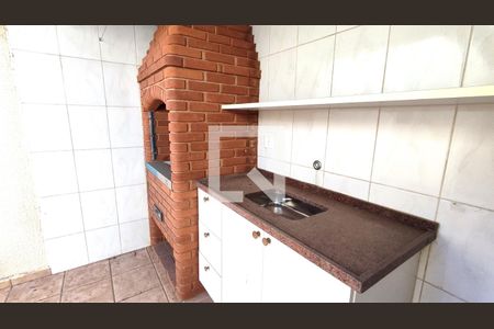 Casa à venda com 415m², 3 quartos e 5 vagas Casa à venda com 415m², 3 quartos e 5 vagasÁrea de serviço