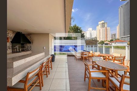 Apartamento à venda com 68m², 2 quartos e 1 vagaChurrasqueira