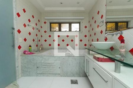 Casa à venda com 280m², 3 quartos e 3 vagas