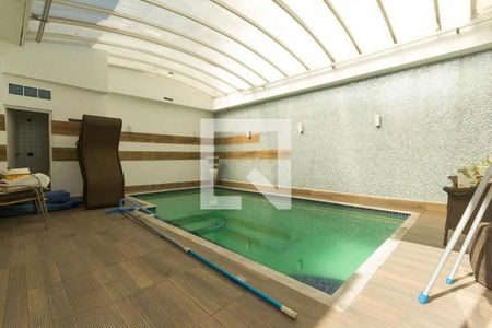 Casa à venda com 280m², 3 quartos e 3 vagas