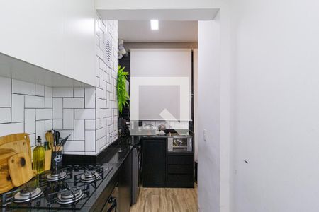 Apartamento à venda com 53m², 2 quartos e 1 vagaCozinha e área de serviço