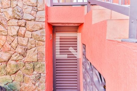 Casa à venda com 347m², 4 quartos e 6 vagasDeposito