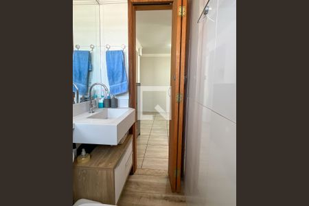 Apartamento à venda com 110m², 3 quartos e 1 vaga Apartamento à venda com 110m², 3 quartos e 1 vagaBanheiro 1