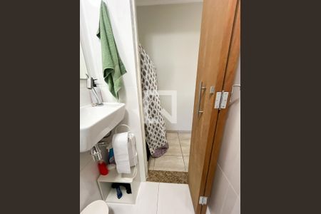 Apartamento à venda com 110m², 3 quartos e 1 vaga Apartamento à venda com 110m², 3 quartos e 1 vagaBanheiro 2