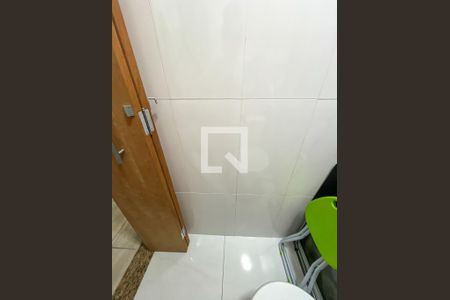 Apartamento à venda com 110m², 3 quartos e 1 vaga Apartamento à venda com 110m², 3 quartos e 1 vagaBanheiro 2