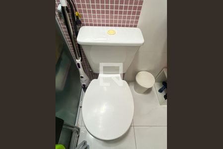 Apartamento à venda com 110m², 3 quartos e 1 vaga Apartamento à venda com 110m², 3 quartos e 1 vagaBanheiro 2