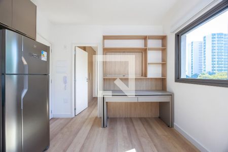 Sala - Cozinha de apartamento para alugar com 1 quarto, 30m² em Chácara Santo Antônio (zona Sul), São Paulo