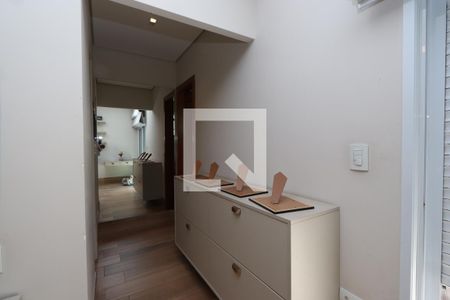 Casa à venda com 215m², 3 quartos e 2 vagasSuíte Master