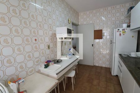 Apartamento para alugar com 85m², 2 quartos e 2 vagasCozinha