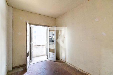 Apartamento à venda com 77m², 2 quartos e sem vaga