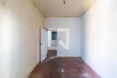 Apartamento à venda com 77m², 2 quartos e sem vaga