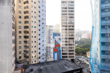Apartamento à venda com 77m², 2 quartos e sem vaga