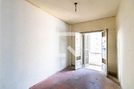 Apartamento à venda com 77m², 2 quartos e sem vaga