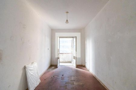 Apartamento à venda com 77m², 2 quartos e sem vaga