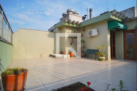 Apartamento à venda com 225m², 3 quartos e 2 vagasCobertura - Pátio Externo