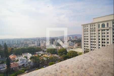 Apartamento à venda com 225m², 3 quartos e 2 vagasCobertura - Vista