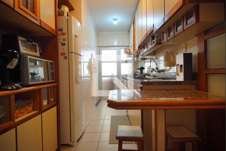 Apartamento à venda com 225m², 3 quartos e 2 vagasCozinha