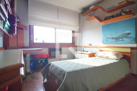 Apartamento à venda com 225m², 3 quartos e 2 vagasQuarto 2