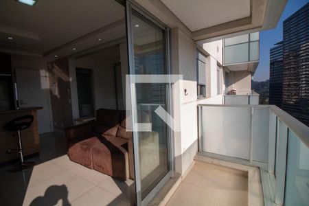 Studio para alugar com 35m², 1 quarto e 1 vaga Studio para alugar com 35m², 1 quarto e 1 vagaTerraço