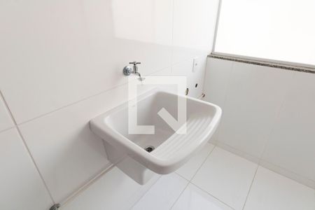 Apartamento para alugar com 80m², 2 quartos e 1 vaga Apartamento para alugar com 80m², 2 quartos e 1 vagaCozinha e Área de Serviço