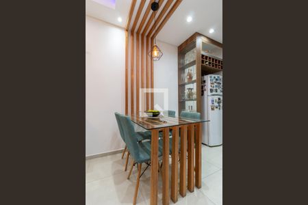 Casa de condomínio à venda com 100m², 2 quartos e 2 vagasSala de Jantar