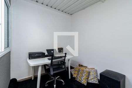 Casa de condomínio à venda com 100m², 2 quartos e 2 vagasEscritório